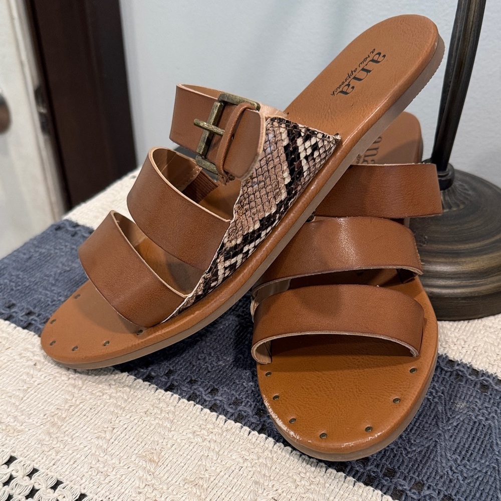 Brown Sandals with Snakeskin Accent